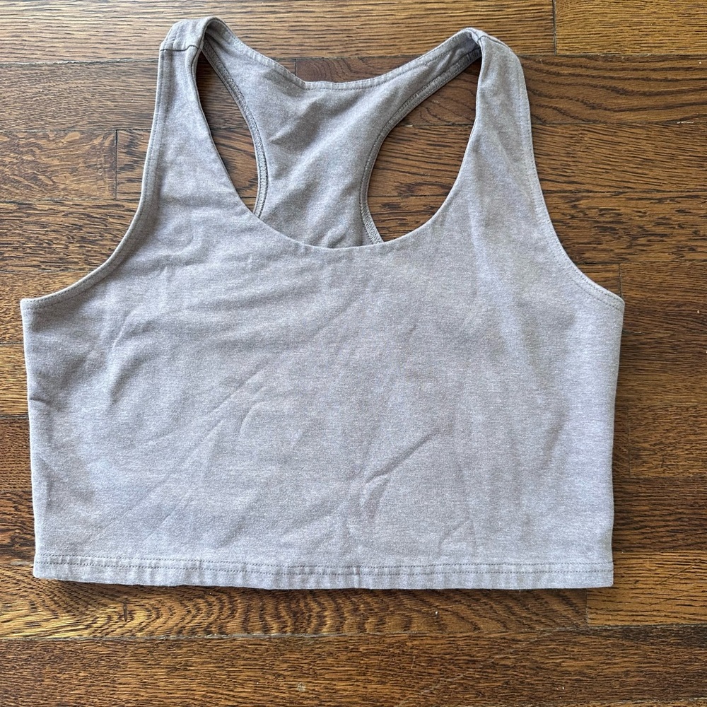 PACT on the go crop top oatmeal large